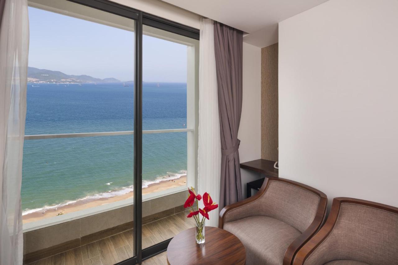 Sea Pearl Hotel Nha Trang Extérieur photo